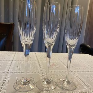 Mikasa Arctic Lights set of 3 fluted champagne glasses